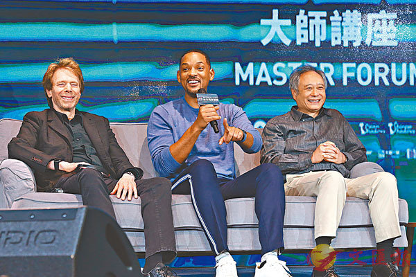 ���ɺt���w�]�k�^�P�s��Jerry Bruckheimer�]���^���ܦb�x�_�X�u�u2019�x�_�q�v�ǰ|�Фj�v���y�v�A�v�PWill Smith�]���^��߲{���A���ɩ����ơC ������