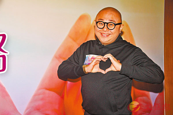 ���L���y