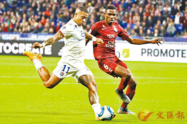 ���}��]���^�O�Ъ��{�X��C  ���p��