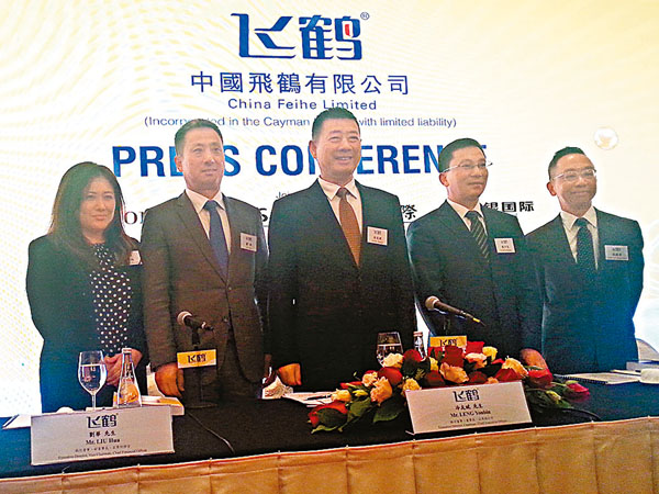 �����ꭸ�b���_�۪ѡA�Ϥ������渳�ơB���ƪ��ݭ��u����x�N���y�A�k�G���`������}�C  �°���  ��