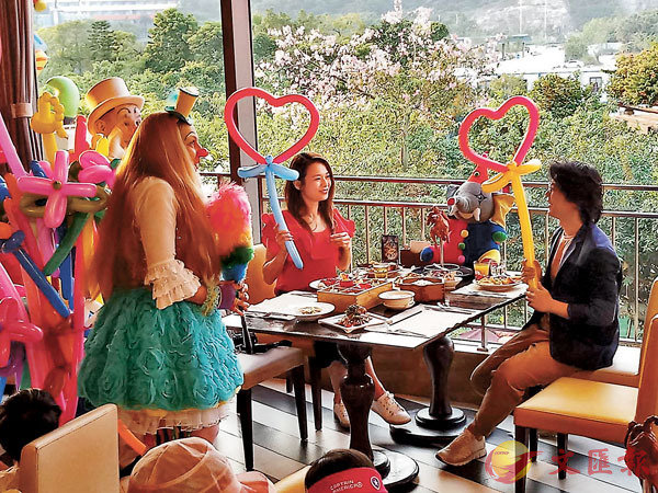 ���f�z���P�i���E�차���s���ۧU�\�U�ɥά����C