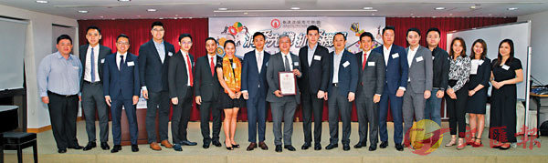 ������F��C�~�p�|�|����ɷ|�A�ܽ��ǥüw�P�C�~�e¤�H�͸��C