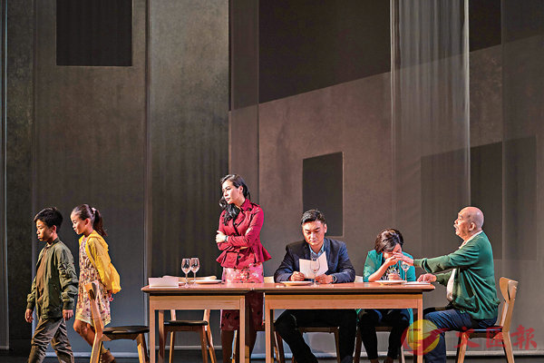 ■香港話劇團《盛宴》早前於上海演出。   香港話劇團提供