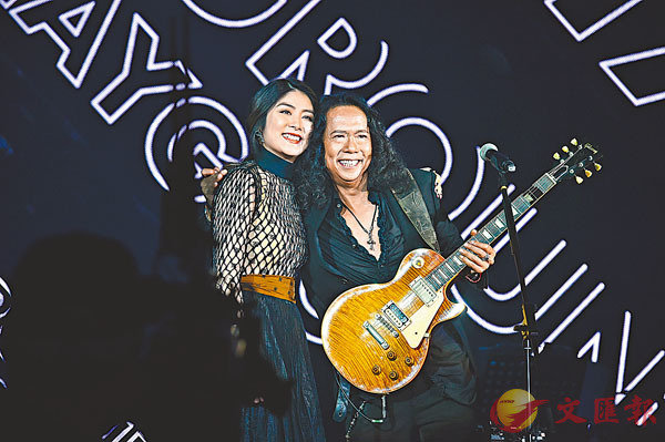 �����z�Y���ܤ��ɤ���঳�����q��ۺq�A���a�H�ة��q�L�խ��C