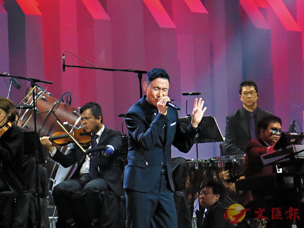 ���Ǥͤ@�f��ۥX�|�������C