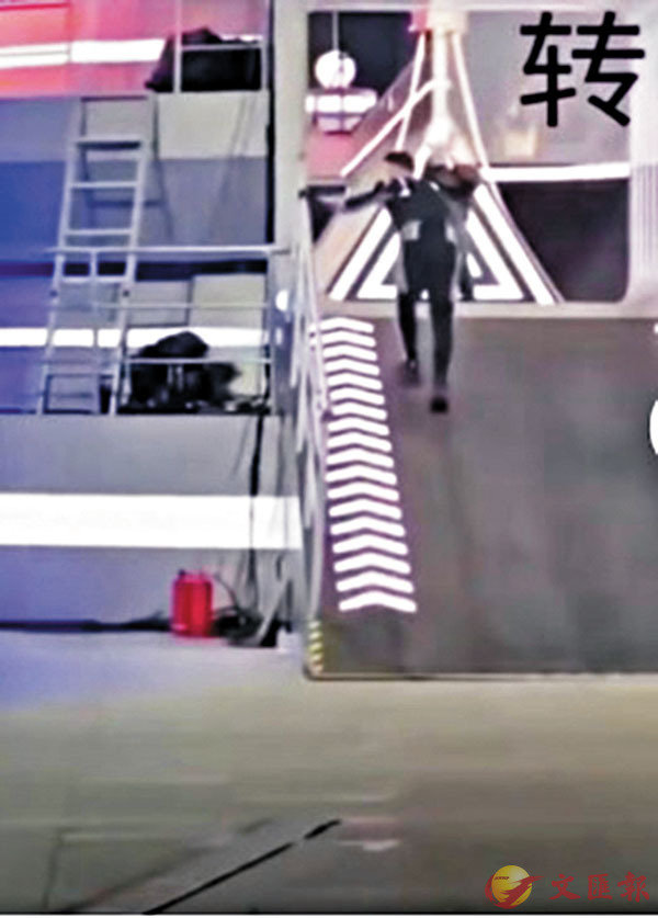 ���]�W�שY�ɡA�L��ݭn����������W���C