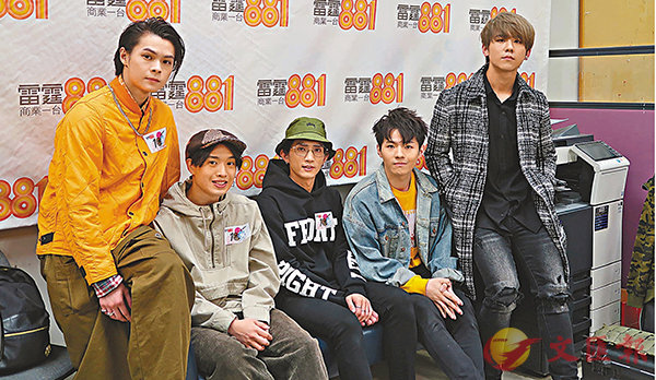 ������(�k�@)�����ͨ�q�x�ŶǷs�q�mReflection�n�C