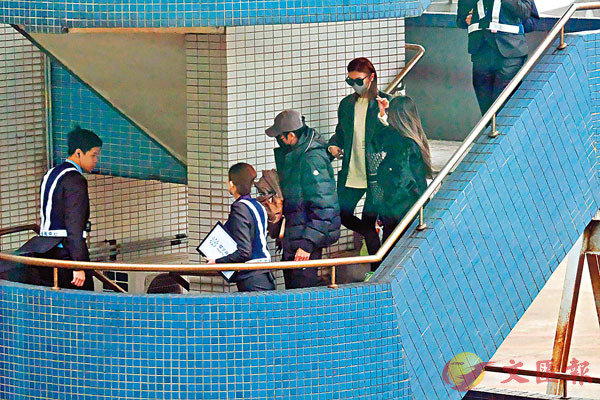 ���k��Bella�ΰ��H�����ˤͷf���P�Z�����@�_��x�C������