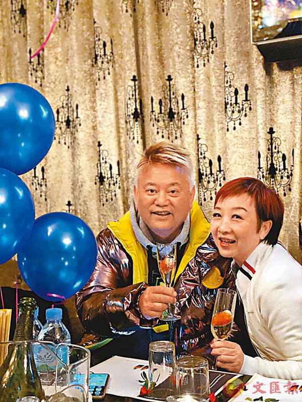 ���q�h�]�k�^�]���M�{��������ȹC���ѡC