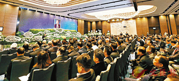 �����˱�l��|�Q��b���|��A�ƦʦW�F�ӬɤH�h�Ϊ��ΥN���X�u�C �����׳��O��  ��