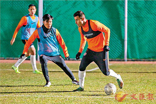 ���䶤�b�Y�H�U�n���ƾԤ���@�СC ���`�Ϥ�