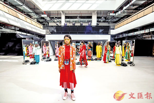 ���u�j�W�Ϯɩ|�E�X��v���j���ȡA�n�������f��D�j�W�Ϯɩ|�]�p��@�s�i��C