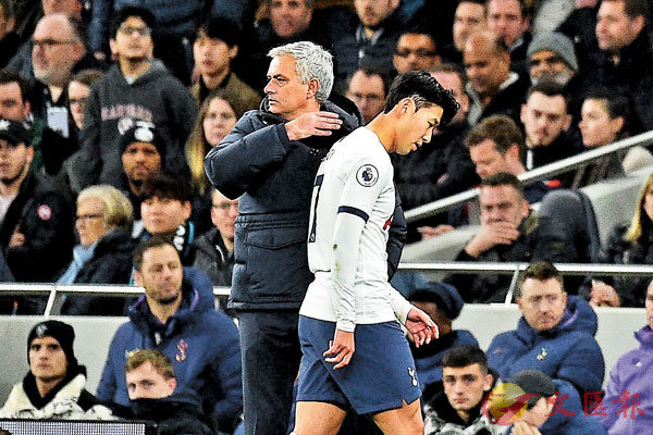 ���]�����Q�v�����A���s���O���R�N�C  �k�s��