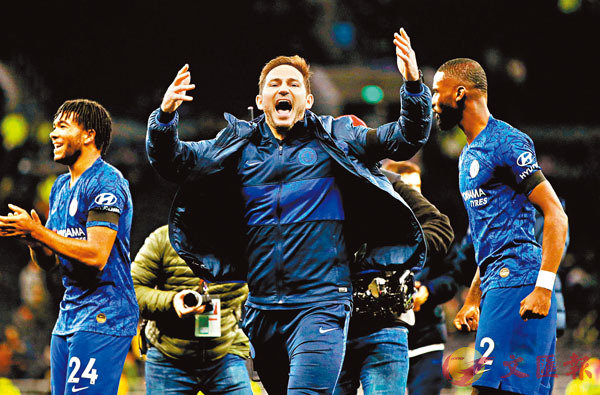 ���L�f�S(��)�ߦ�3���C�L�O���R�N�|�}��(�k)�S���չ��Q�������C ���z��