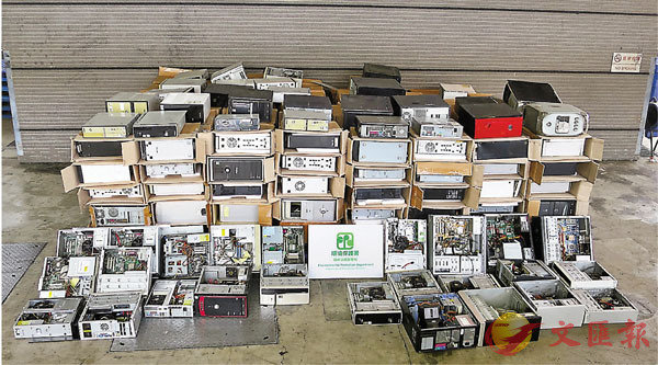 �����ҫO�@�p���e�������U�U�A�b���F�f�d�X�Y�I���ݡu�|�q�@���v�q���o�����o�q���C