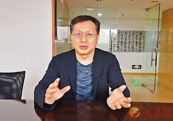 ���Ӱ������ܡA����n�̰U�j�W�ϴ���s�y���u�A�Φ��j�W���p�����u�~4.0�����ƥ��x�C �O�̧����E  ��