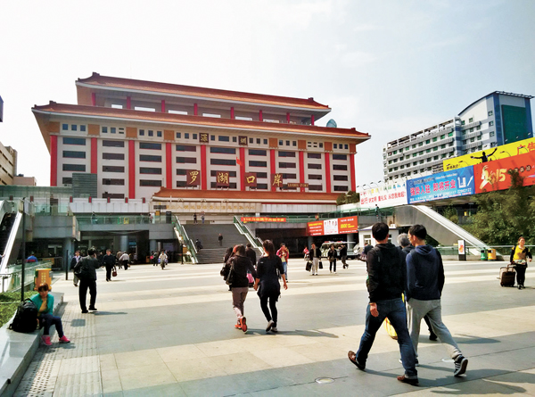 ���Ϭ��`�`ù��f�����ˤj�ӡC ��ƹϤ�