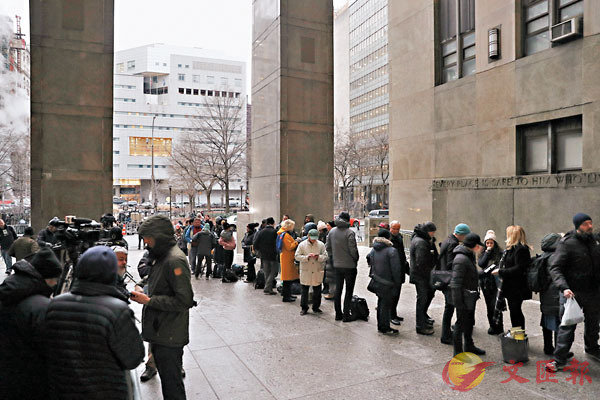 �� �j��O�̱ƶ��i�J�k�xť�f�C���z��