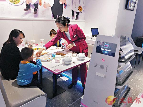 �� �a���e�\����H�C�����׳��O�̤�T��  ��