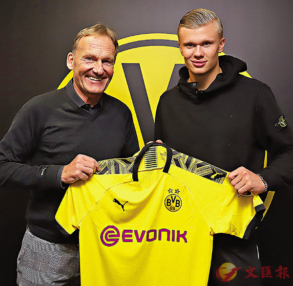 �� �L���S�]�k�^�����򬣸����C  �k�s��