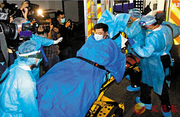 ■武漢來客初步檢測呈陽性，由伊利沙伯醫院轉往瑪嘉烈醫院。 香港文匯報記者 攝