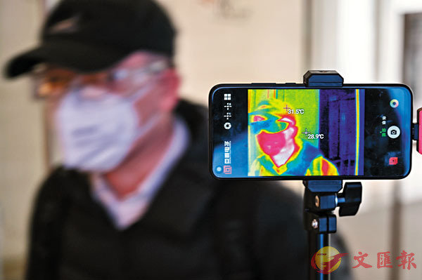 �� �W���H�������޳N��U���̡C �k�s��