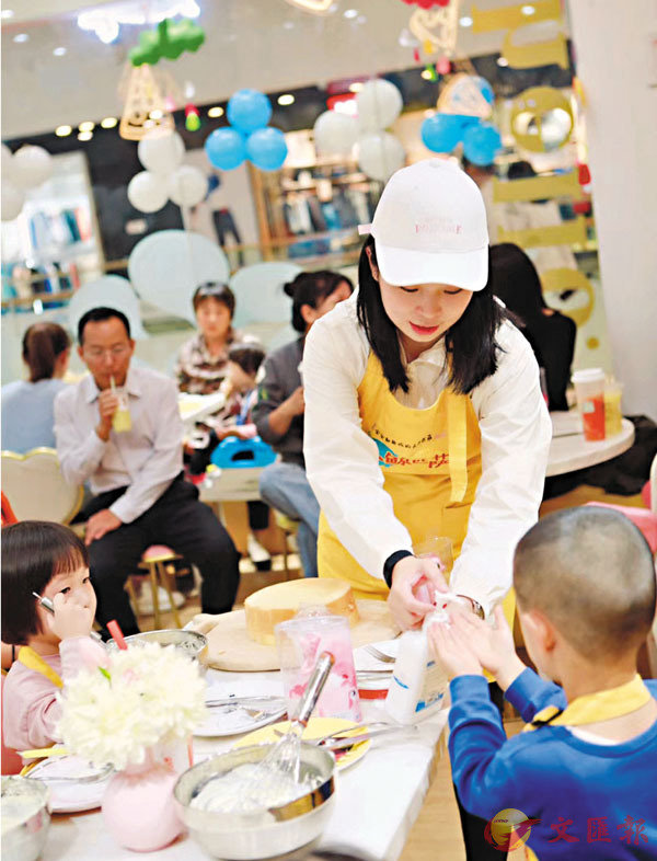 �����ޤw�g�����F�\���s�ꩱ�A�Q�`�W���A���Ӧ����|�٬O�|���^�o�Ӧ�~���C�Ϭ����e�o�b�ۤv���\�����u�p�H���ġv�̤u�@�C  ���X�̨ѹ�