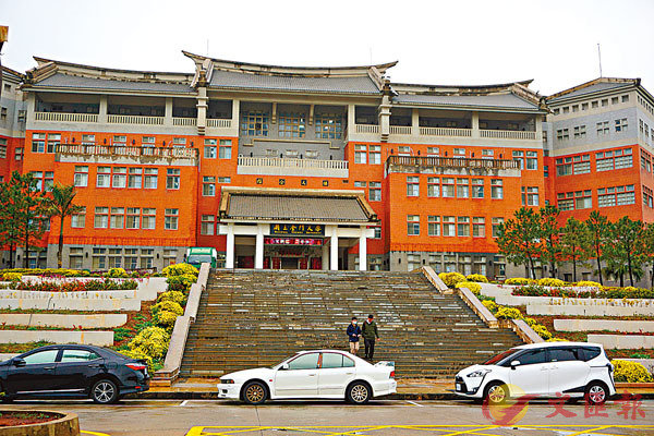 �����񽬫��X�A�j�������譱���׭������ͪ�վǲ߭��{����ê�M�Ѧ��޵o���������D�C�Ϭ��x�W�����j�ǡC��ƹϤ�