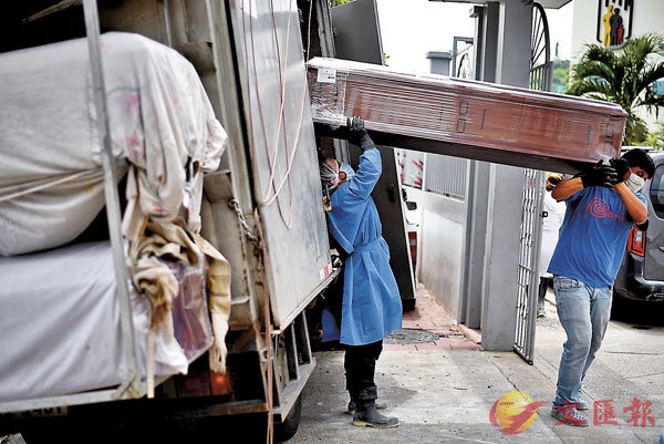 �� �̥ʦh���ǳƤj�q�ç�����C ���z��