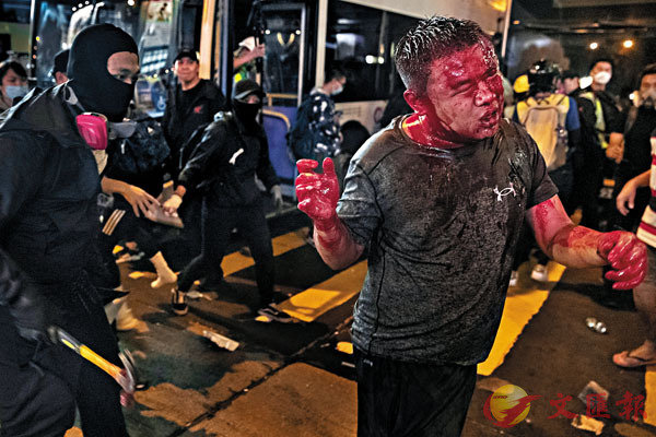 �������͹Jŧ�Ӥ�����A�˪̫o�L�H�ݬz�C