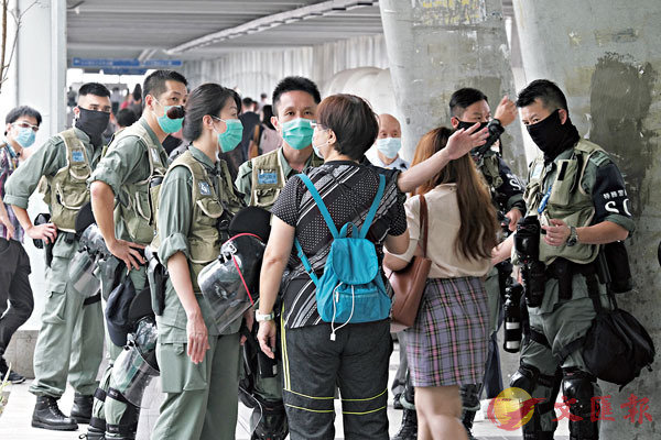 ���󪣬����H����ߪk�|�j�Ӳץ��Ѧ����Cĵ��b�������K���@�a��ĵ�O���ơC �����׳��O��  ��