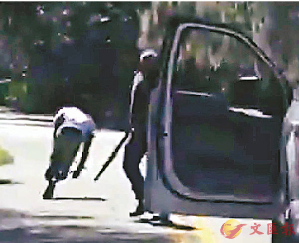 �� �¤H�k�l�ȧB���~�X�ɳQ�դH�j���C ��ƹϤ�