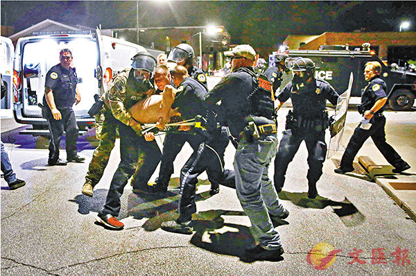 �� ����Ĭ�F�{�h�Wĵ��뮷�@�ӥܫª̡C ���p��