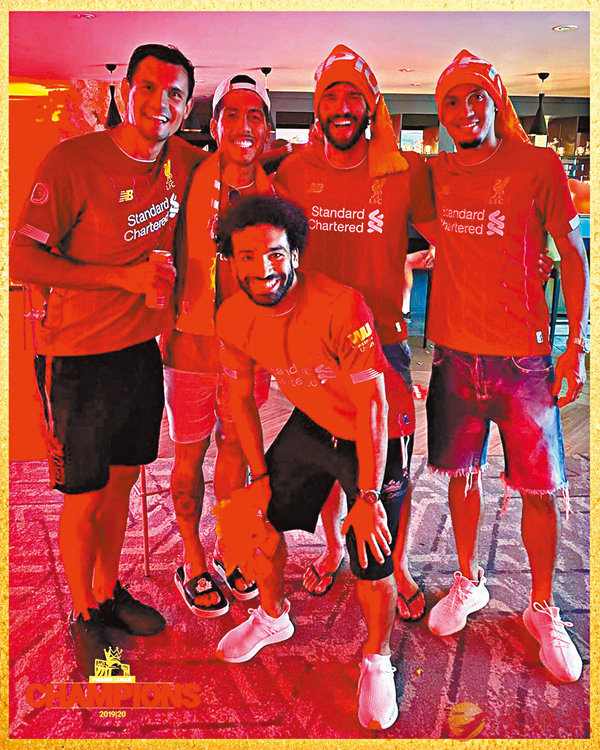 �� �Q�����y���@�P�ݤ��ɡC  �Q����Twitter�Ϥ�