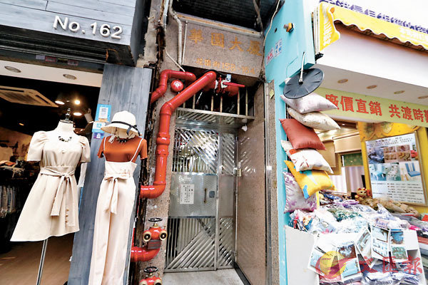 ���o���h�ùq�����l�|�q�N�~�Q�q���k���᪺�өг��C�����׳��O�� ��