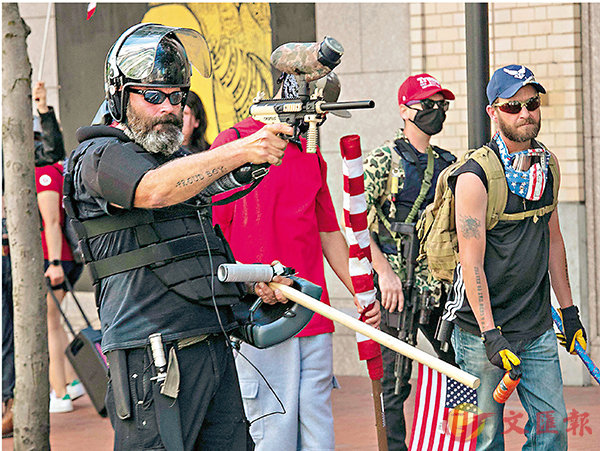 �� ���k�H�h�P�ϺرڥD�q�ܫª̹�ϡC �k�s��