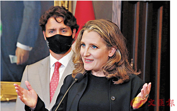 �� ��z�������[��v�W����k�]���C���ᬰ���|�h�C ���z��