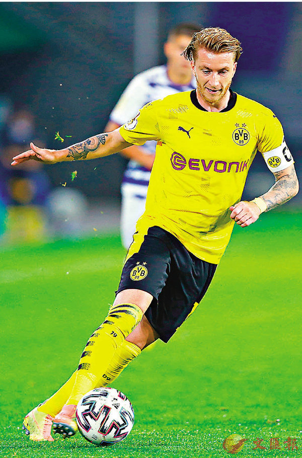 �h�X�S����  �����C����