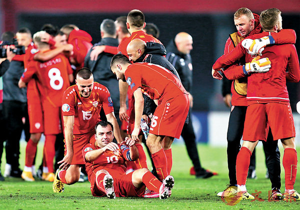 ���^�}�ҡ]���a�̡^�ɫ�Q���E�ʡC  ���z��