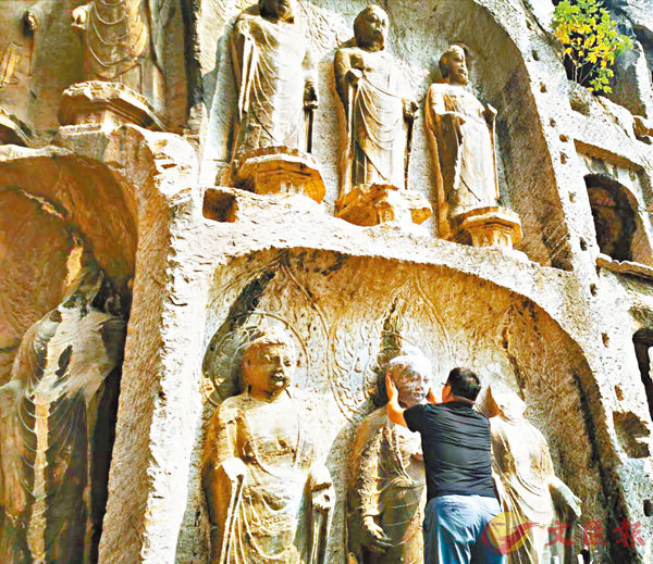 ���u�@�H���w��3D���L���򭺡A�i���U��k�G���򹳻P�򭺲ש�X��F�C