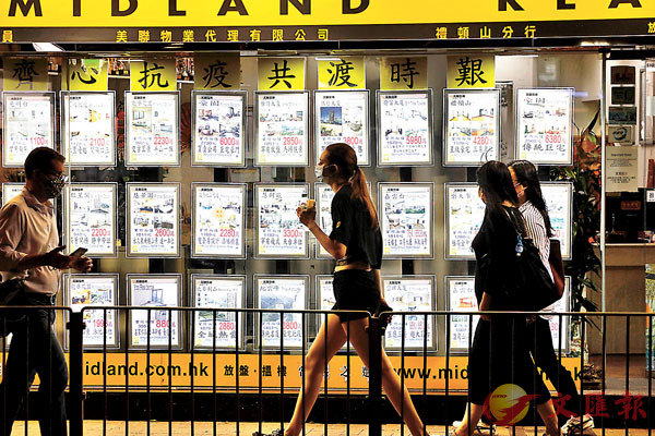 ���������~�����X�̤��A��60.1%���ܨӦ~���m�~���p���u�R�[���ܡA�Υ����L���ʡv�C �����׳��O��  ��