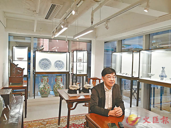 ���i�U���i�ܳ��������áC