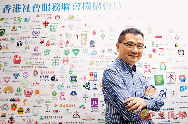 �� ���p�~���`�ʽ��C�ت��ܡA����L�׬O�j���~�Τ��p���A�bESG���u�@�W������w�j�j���ɡC�����׳��O��  ��