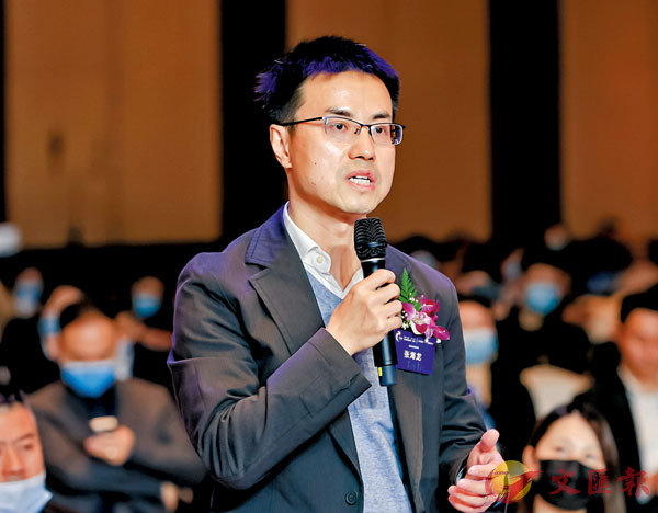 ■ 張海龍表示，希望能夠回到產品的本身，讓中國茶煥發出國際化和年輕化的特點。  記者李昌鴻 攝