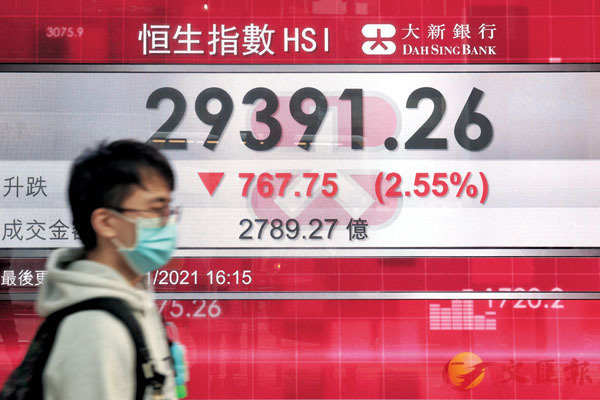 �� ��ѬQ�@�׫��m813�I�A������򰪥��C ���q��