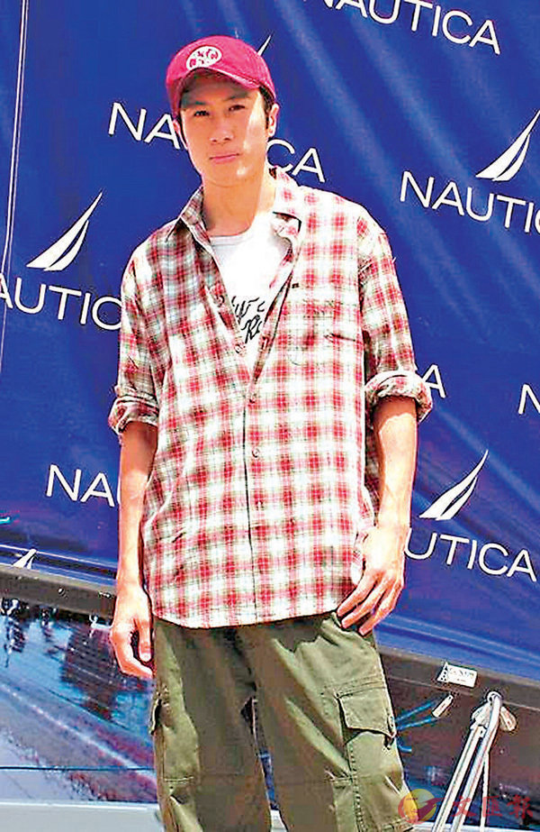 ��Orson�b��¾�үS�ɬ��h�ӫ~�P����C���X�̴���