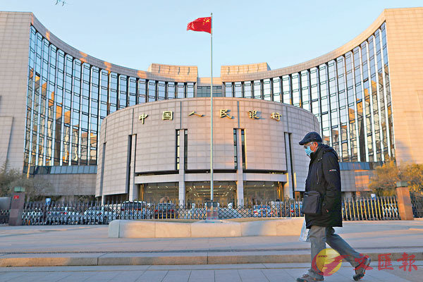 �� �H���������A�Q�i��800�����H���f�^�ʾާ@�C ��ƹϤ�