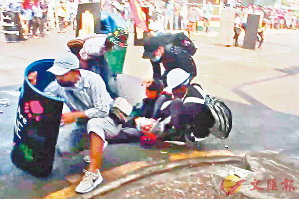 �� ���ܫª̤��j�˦a�]���^�C �k�s��