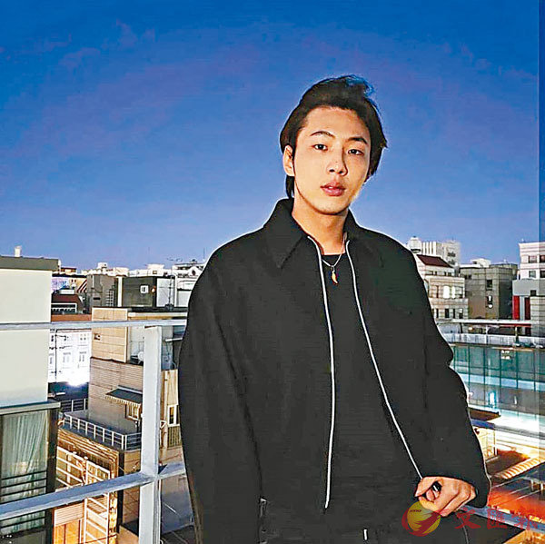 �������x��鱲�J�ն�ɤO���i�A�ƦܳQ���A���ʫI�k�͡C