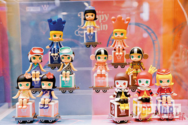 ��Molly�O�w�w���S�̨��w�諸�������~���@�C�w�w���S�x��L��